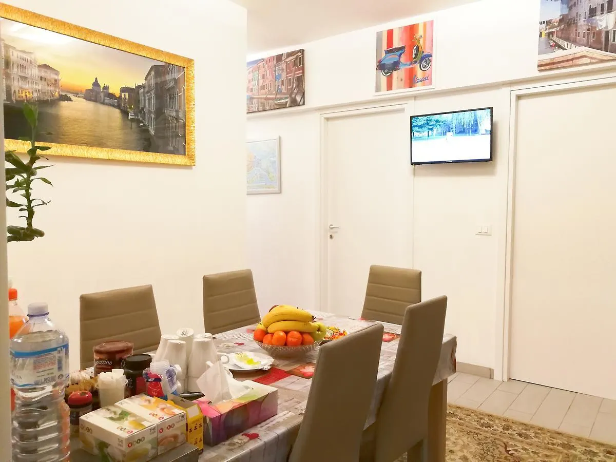 Affittacamere Residenza Serena-Kaixin Mestre